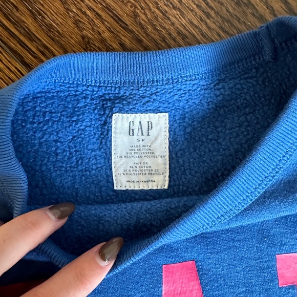 Vintage Inspired Gap Sweatshirt - Picture 3 of 3